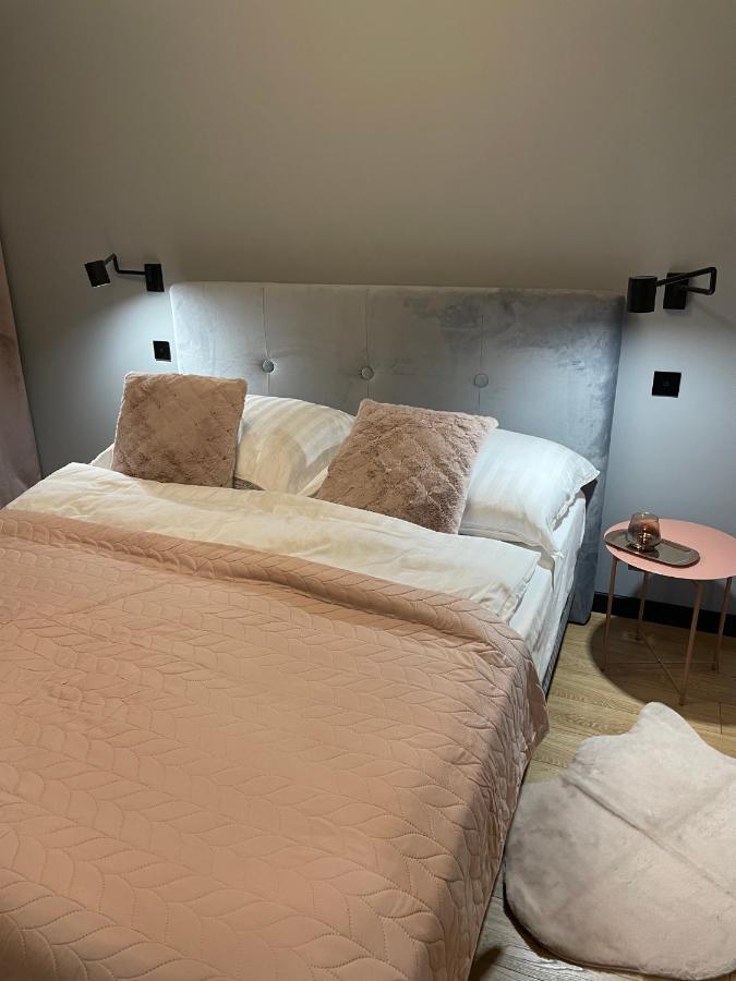 Kobiela Apartments Debowe Tarasy Катовице Экстерьер фото