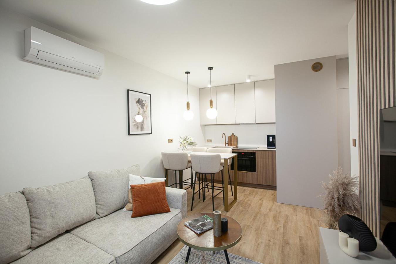 Kobiela Apartments Debowe Tarasy Катовице Экстерьер фото