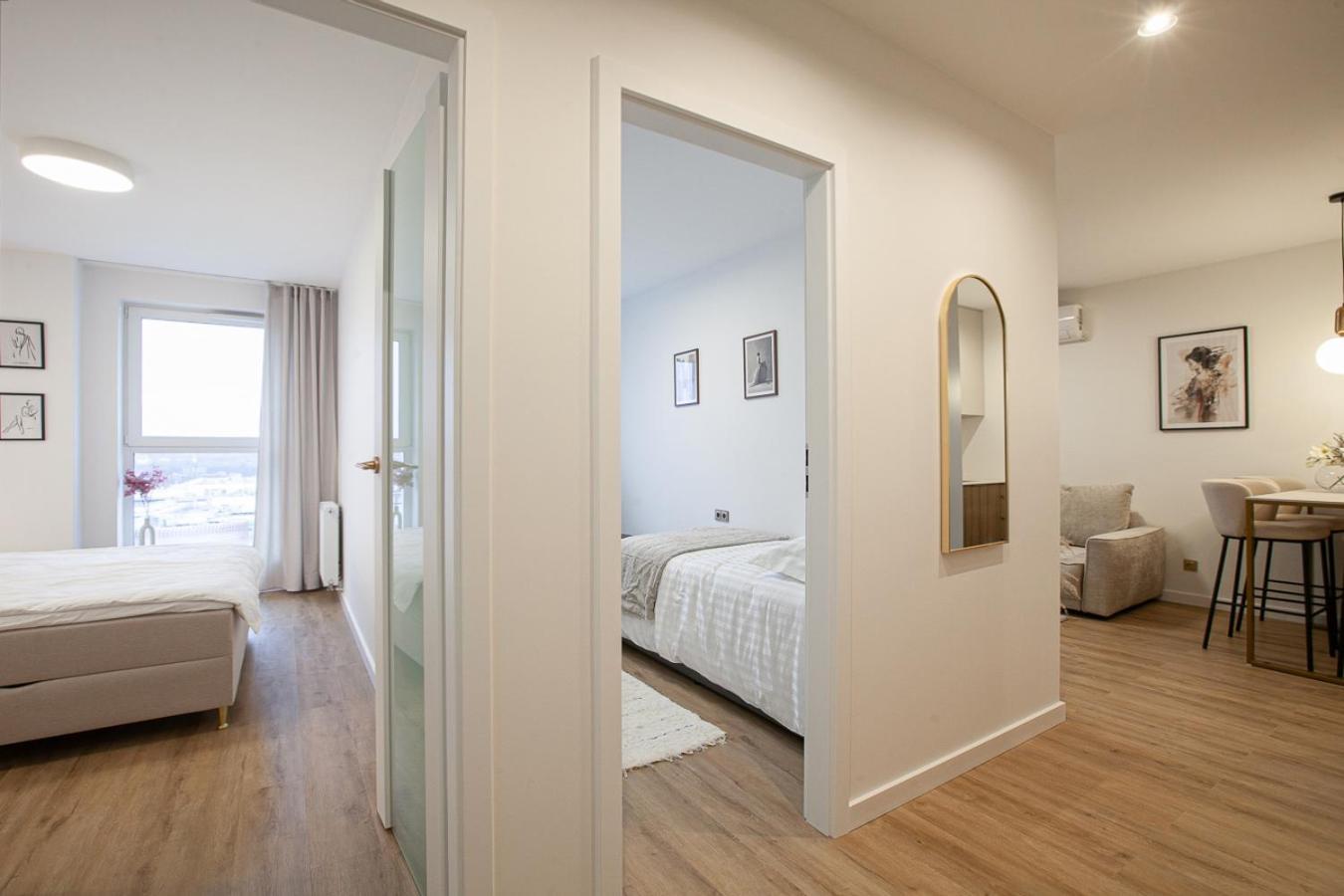 Kobiela Apartments Debowe Tarasy Катовице Экстерьер фото